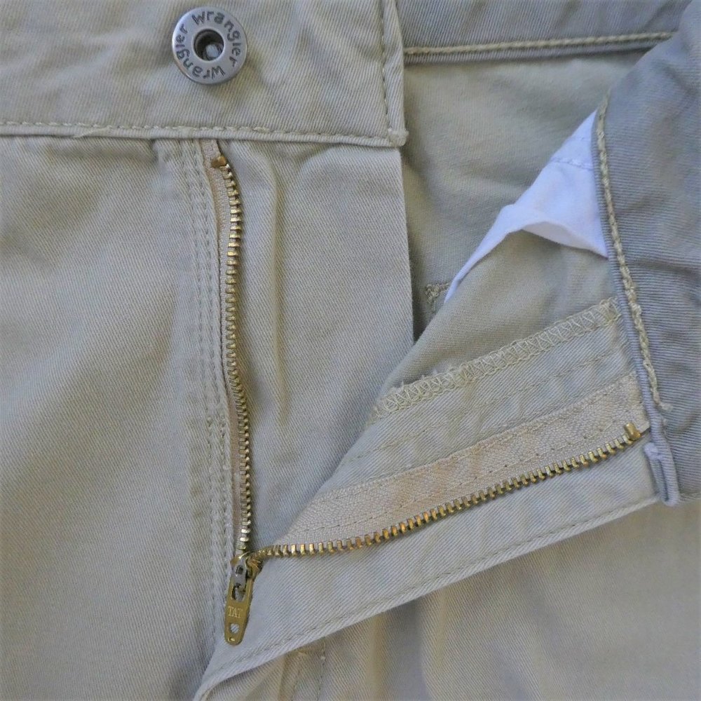 31x10 Wrangler Cargo Shorts Cotton Tan Zipper Button Fly Flap Pockets 30 - Picture 6 of 9